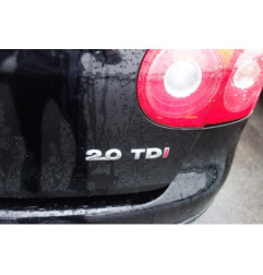 Pretensionneur de ceinture avant gauche VOLKSWAGEN GOLF 5