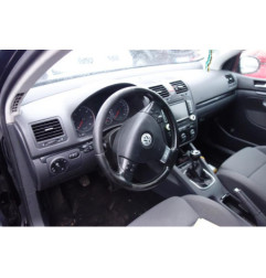 Pretensionneur de ceinture avant gauche VOLKSWAGEN GOLF 5