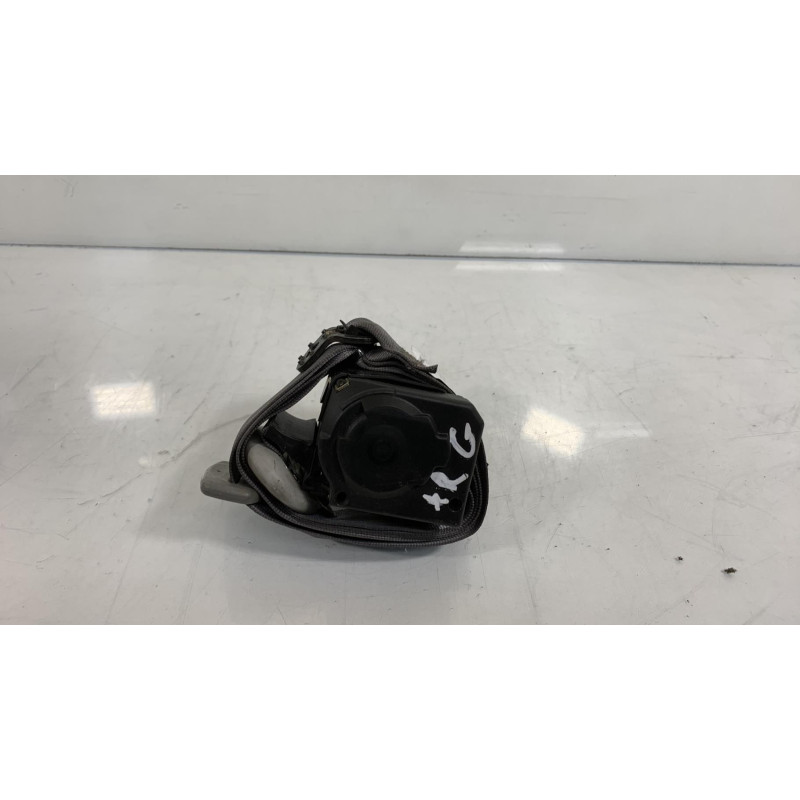 Ceinture arriere gauche VOLKSWAGEN NEW BEETLE 1 Photo n°2