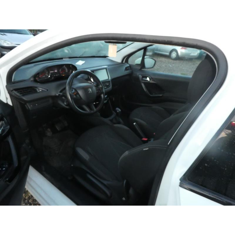 Levier de vitesses PEUGEOT 208 Photo n°7
