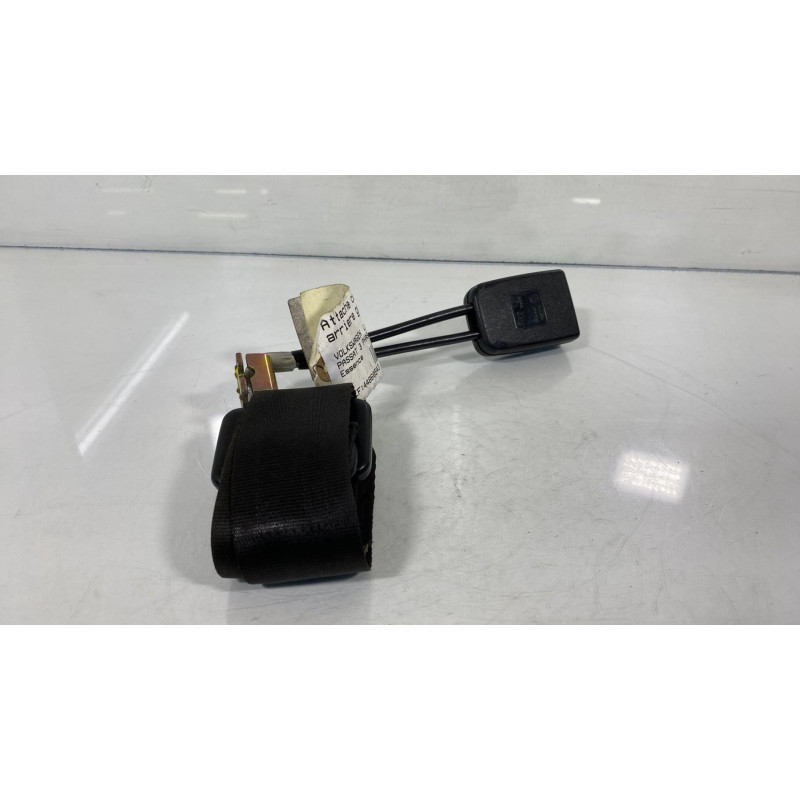 Attache ceinture arriere gauche VOLKSWAGEN PASSAT 3 Photo n°2