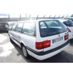 Ceinture arriere droit VOLKSWAGEN PASSAT 3