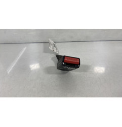 Attache ceinture arriere gauche CITROEN C8