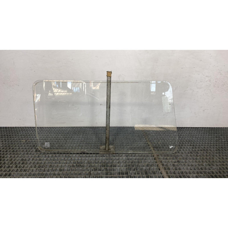 Custode arriere gauche VOLKSWAGEN TRANSPORTER 4 Photo n°2