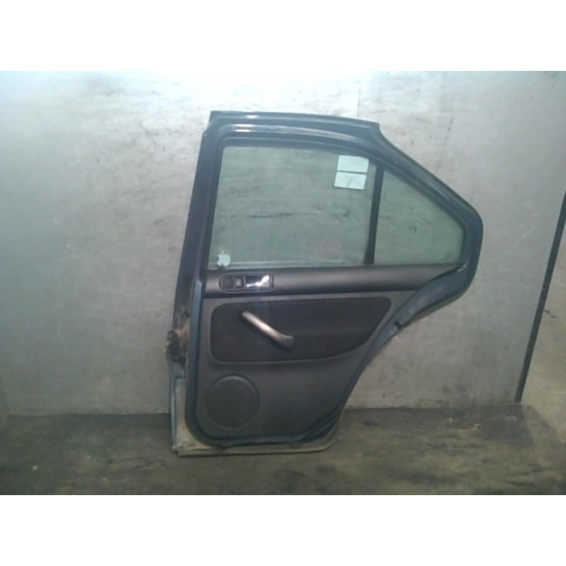 Porte arriere droit VOLKSWAGEN BORA Photo n°1