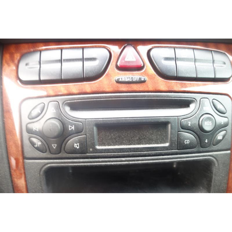 Trappe d'essence MERCEDES CLASSE C 203 Photo n°11