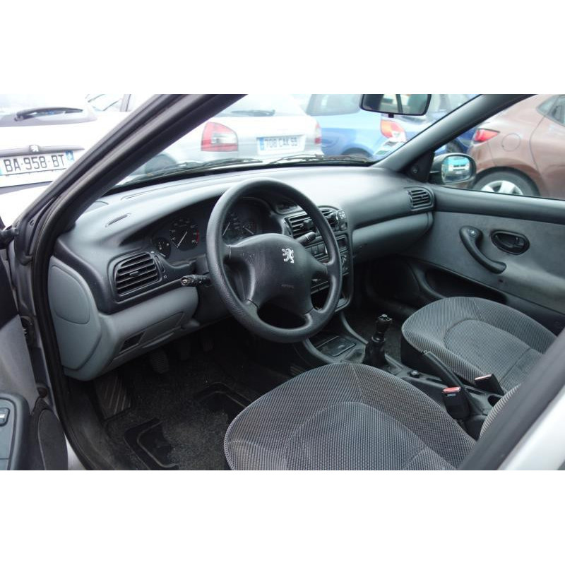 Boitier air bag PEUGEOT 406 Photo n°8