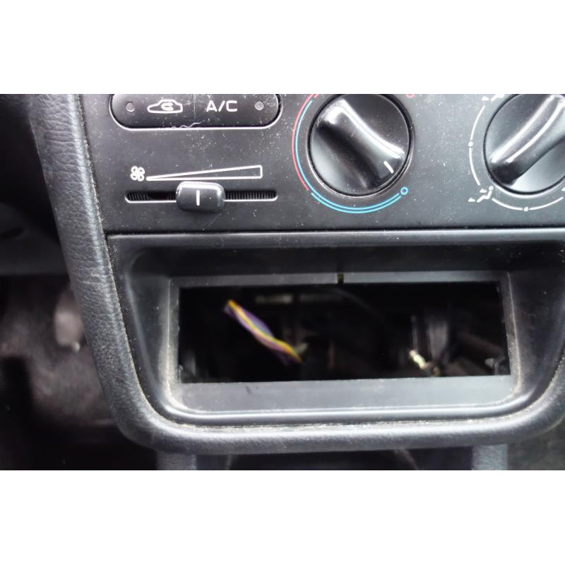 Boitier air bag PEUGEOT 406 Photo n°10