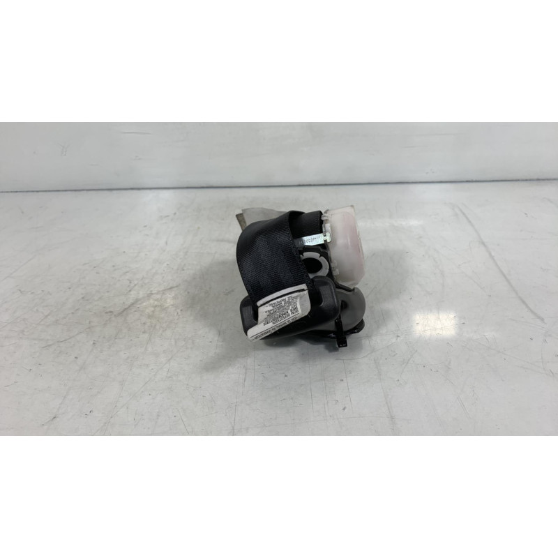Ceinture arriere droit TOYOTA YARIS 2 Photo n°3