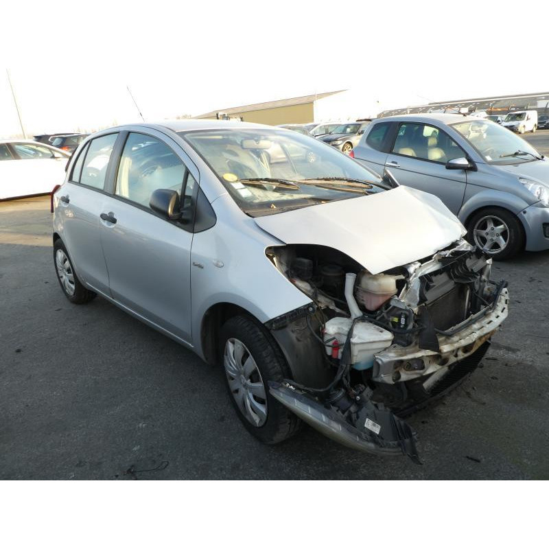 Bloc ABS (freins anti-blocage) TOYOTA YARIS 2 Photo n°10
