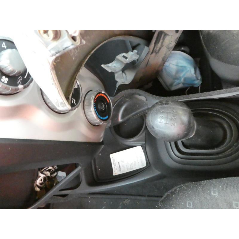 Bloc ABS (freins anti-blocage) TOYOTA YARIS 2 Photo n°11