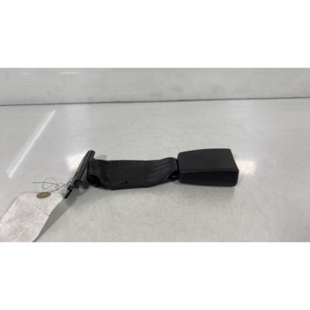 Attache ceinture arriere droit FIAT STILO Photo n°1