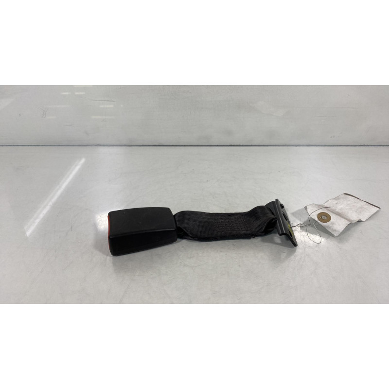 Attache ceinture arriere droit FIAT STILO Photo n°2