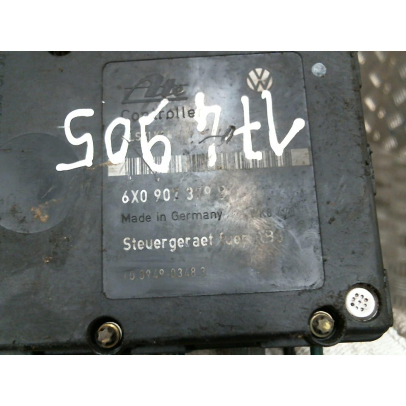 Bloc ABS (freins anti-blocage) SEAT IBIZA 2 Photo n°2