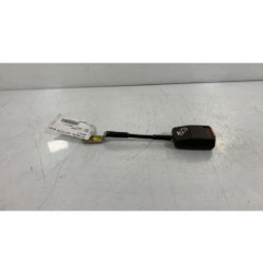 Attache ceinture avant droit AUDI 100 1