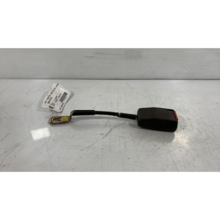 Attache ceinture avant gauche AUDI 100 1 Photo n°1