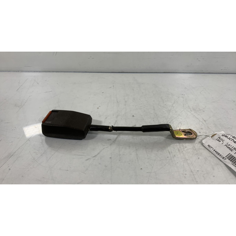 Attache ceinture avant gauche AUDI 100 1 Photo n°3