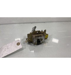 Serrure arriere gauche AUDI 100 1