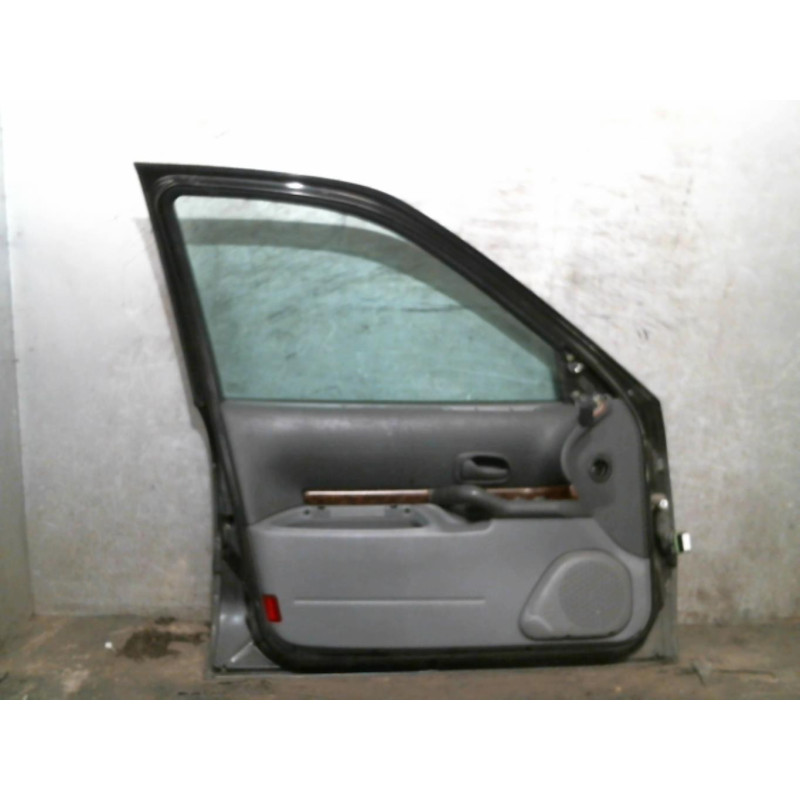 Porte avant gauche RENAULT SAFRANE Photo n°1