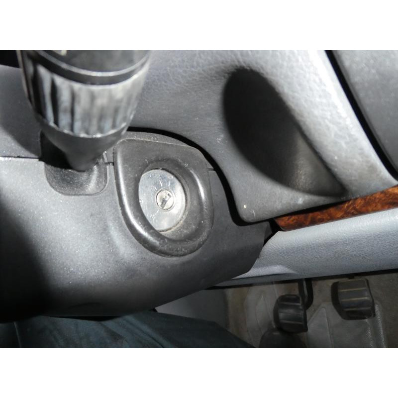 Porte avant gauche RENAULT SAFRANE Photo n°9
