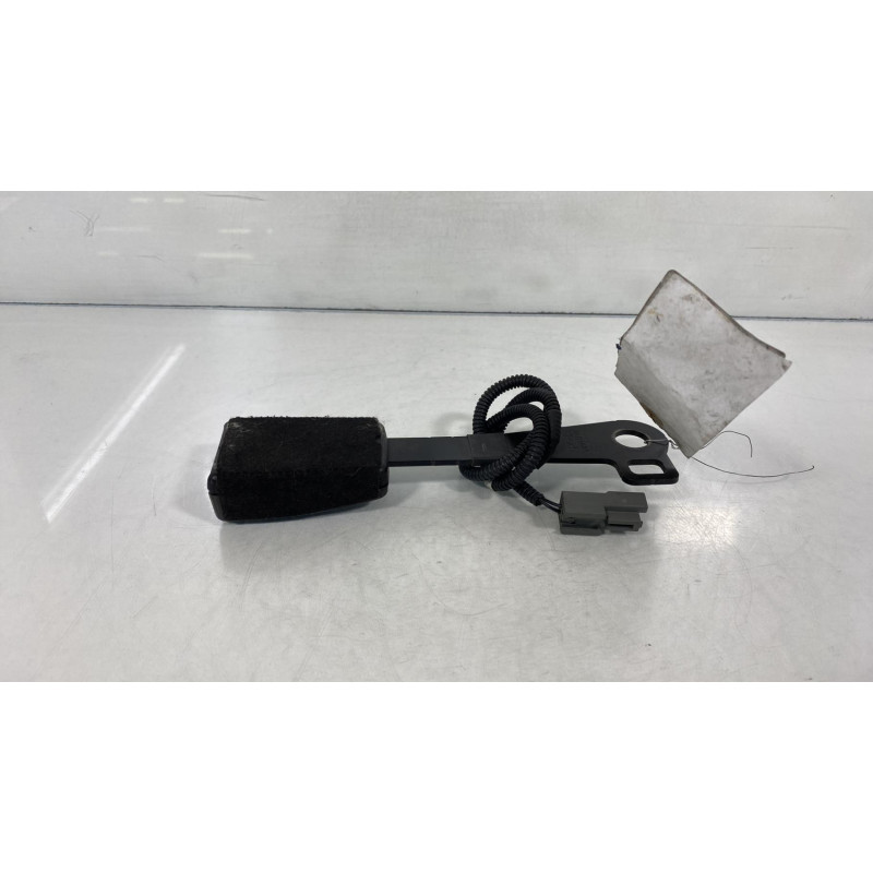 Attache ceinture avant droit KIA CEE-D 1 Photo n°2