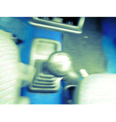 Verin de coffre PEUGEOT 106