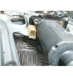 Leve vitre electrique arriere droit RENAULT AVANTIME Photo n°1