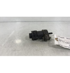 Pompe lave glace avant RENAULT R9