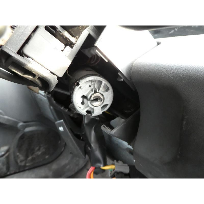 Serrure arriere droit RENAULT CLIO 1 Photo n°9
