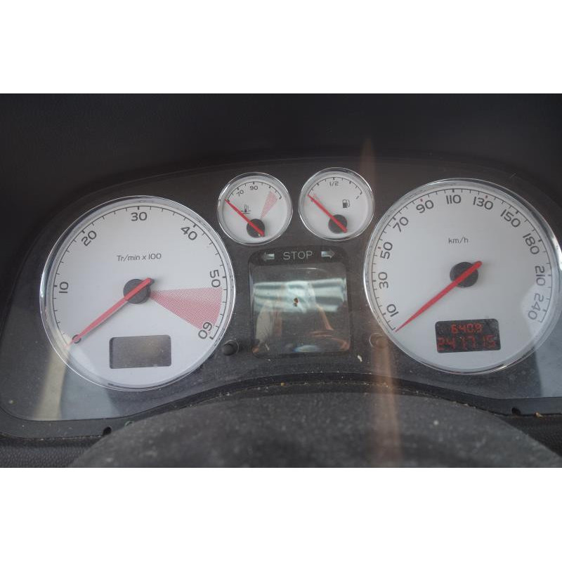 Trappe d'essence PEUGEOT 307 Photo n°13