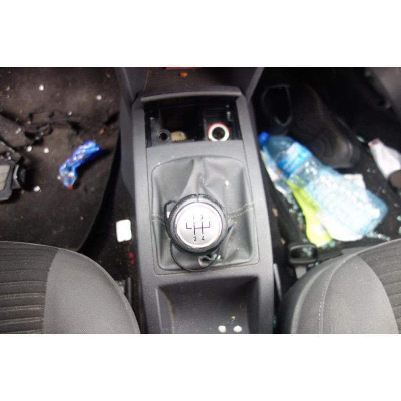 Ceinture arriere gauche VOLKSWAGEN POLO 4 Photo n°10