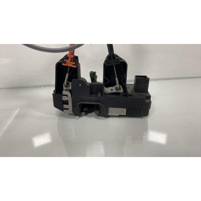 Serrure arriere droit OPEL ZAFIRA A Photo n°3