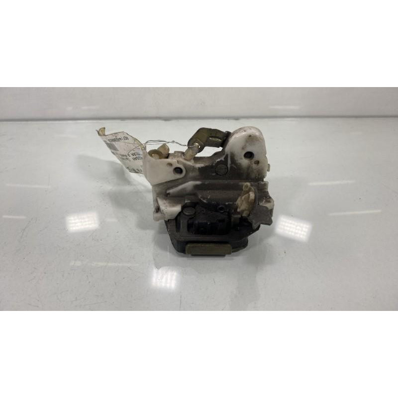 Serrure arriere droit NISSAN MICRA 2 Photo n°1