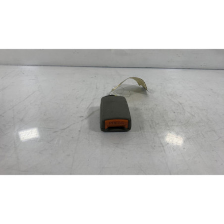 Attache ceinture avant droit NISSAN MICRA 2 Photo n°1