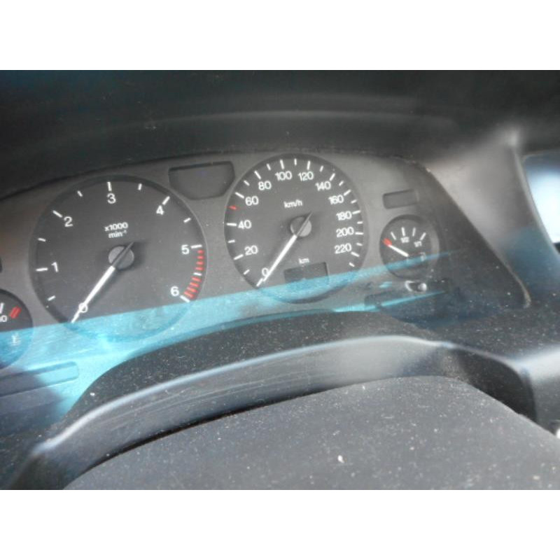 Trappe d'essence OPEL ZAFIRA A Photo n°9