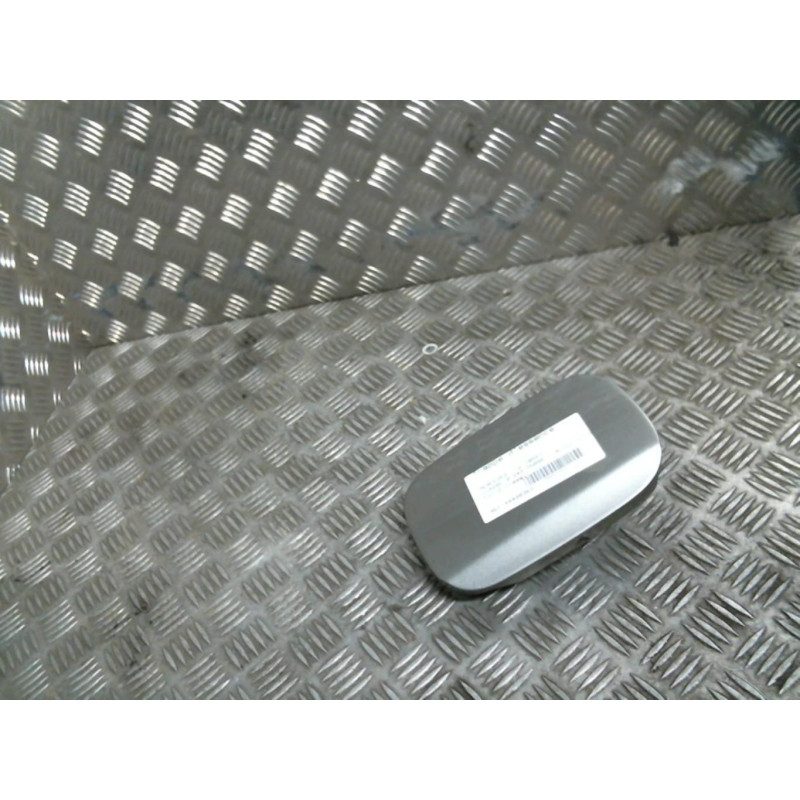 Trappe d'essence MERCEDES CLASSE B 245 Photo n°2