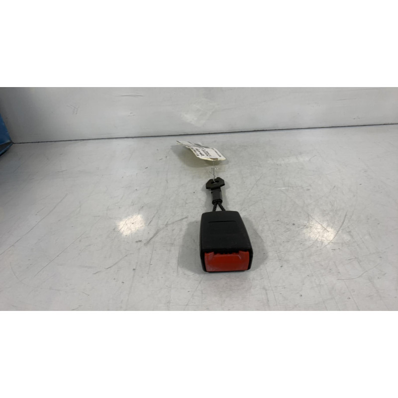 Attache ceinture avant gauche MERCEDES CLASSE A 168 Photo n°1