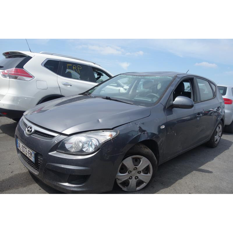 Vitre avant gauche HYUNDAI I 30 1 Photo n°1
