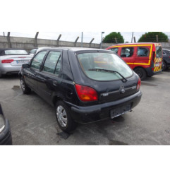 Capot MAZDA 121 3