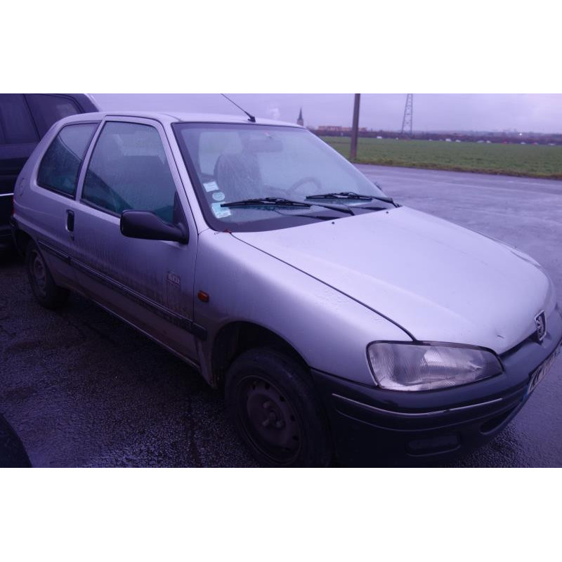 Amortisseur avant droit PEUGEOT 106 Photo n°2