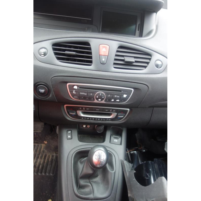Aile avant droit RENAULT SCENIC 3 Photo n°16
