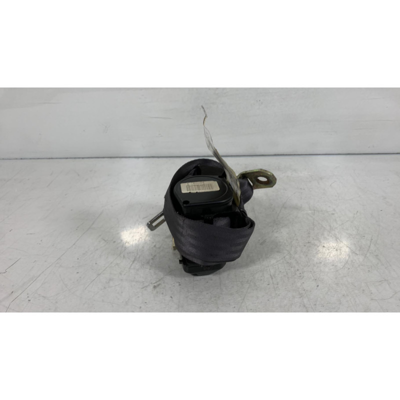 Ceinture arriere droit VOLVO V 40 1 Photo n°2