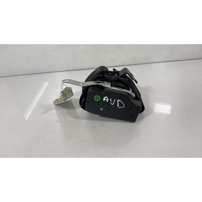 Pretensionneur de ceinture avant droit VOLKSWAGEN POLO 4 Photo n°2
