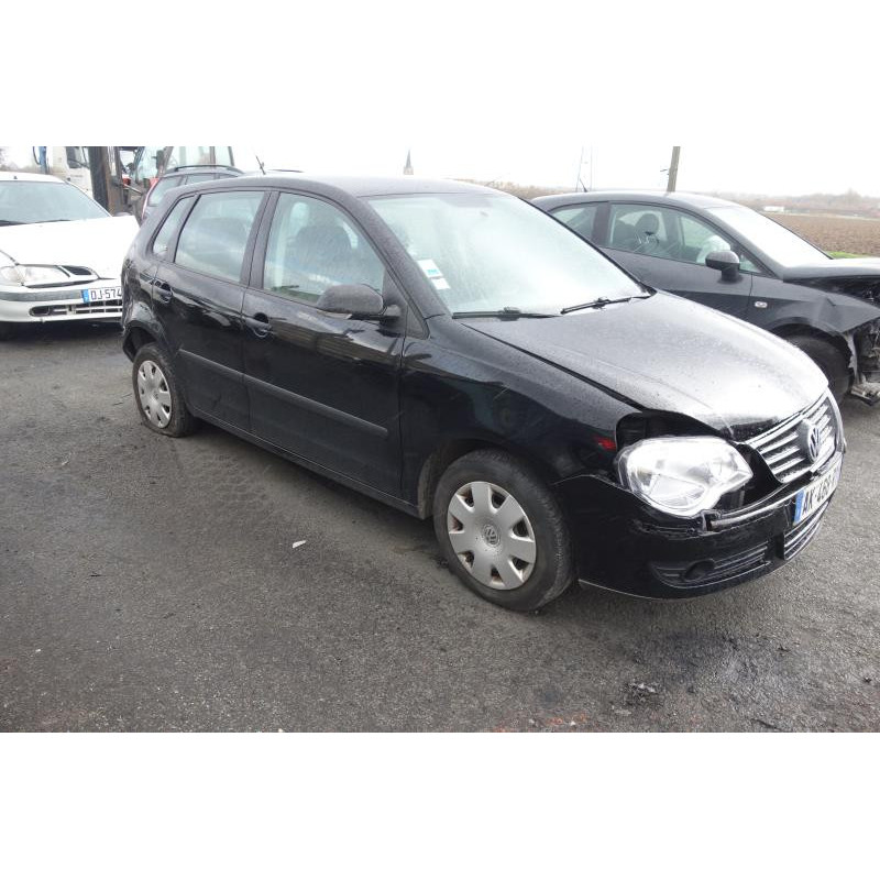 Pretensionneur de ceinture avant droit VOLKSWAGEN POLO 4 Photo n°4