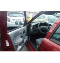 Calandre RENAULT MEGANE 1
