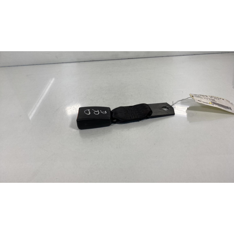 Attache ceinture arriere droit FIAT STILO Photo n°2