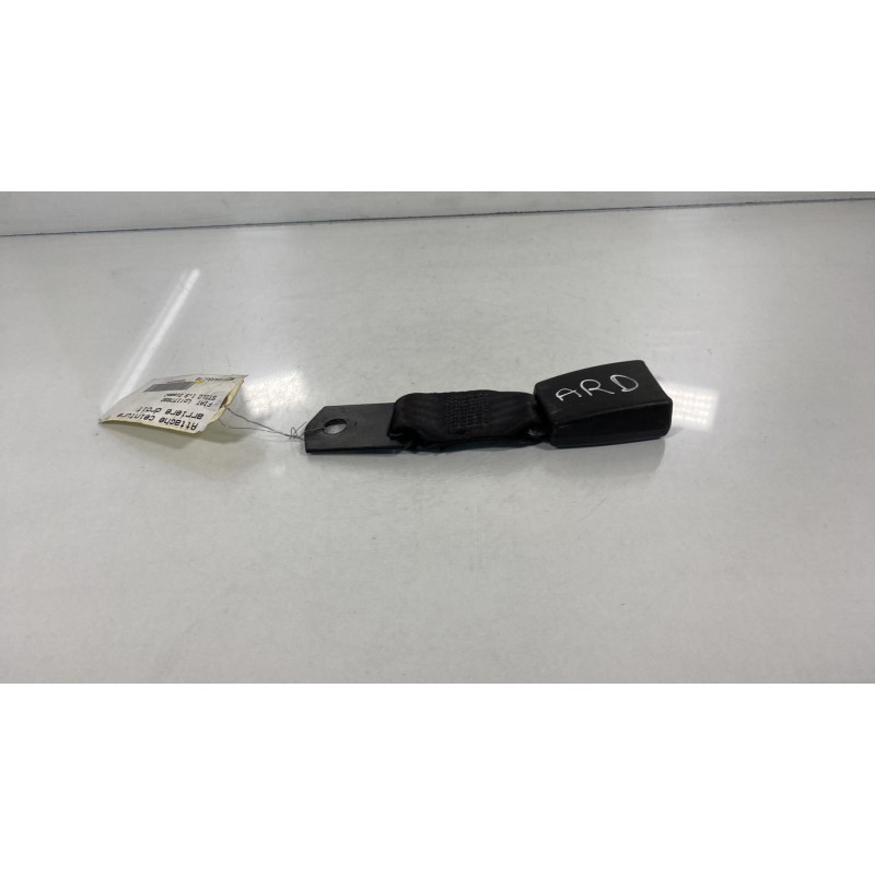 Attache ceinture arriere droit FIAT STILO Photo n°3