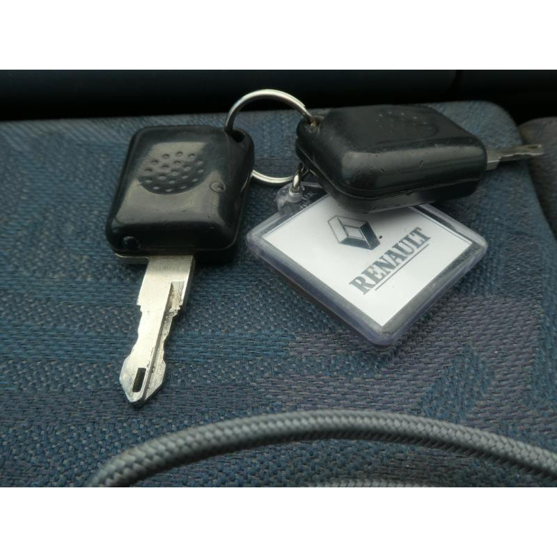 Ceinture arriere gauche RENAULT GRAND ESPACE 3 Photo n°8