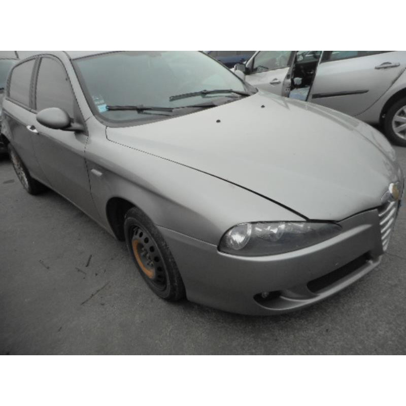 Attache ceinture avant gauche ALFA ROMEO 147 Photo n°5