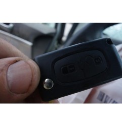 Verin de coffre PEUGEOT 807